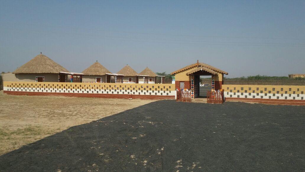 Banni Village Resort - Rann Of Kutch Bherandiāla エクステリア 写真
